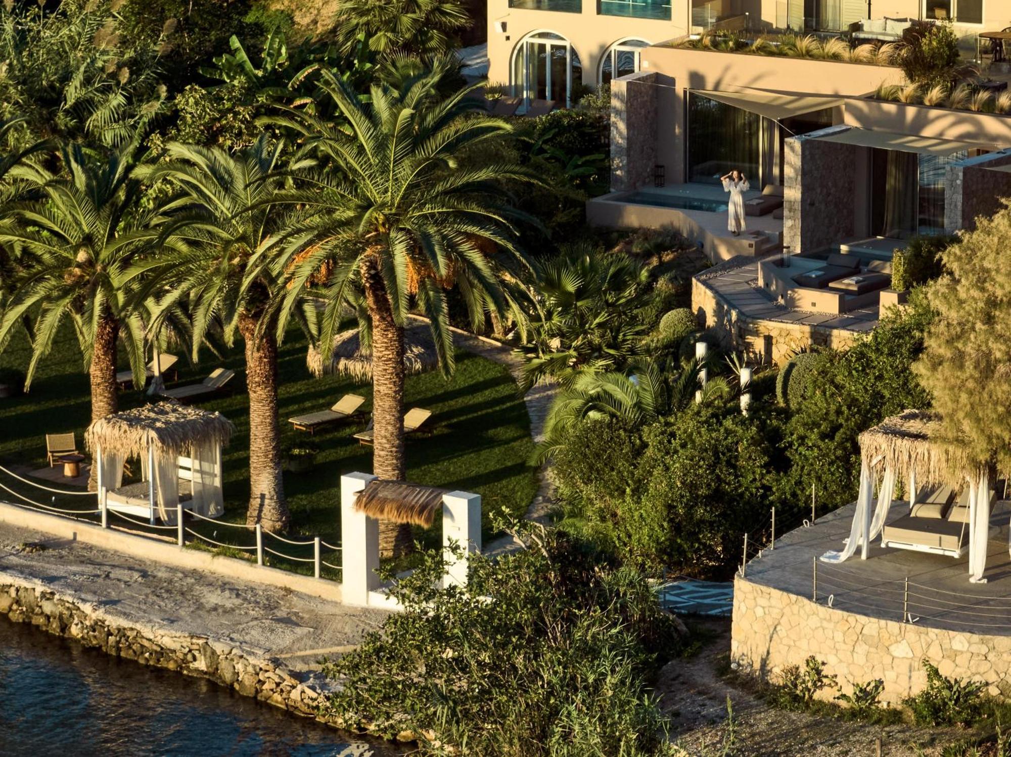 Calypso Villas Амуди Екстериор снимка